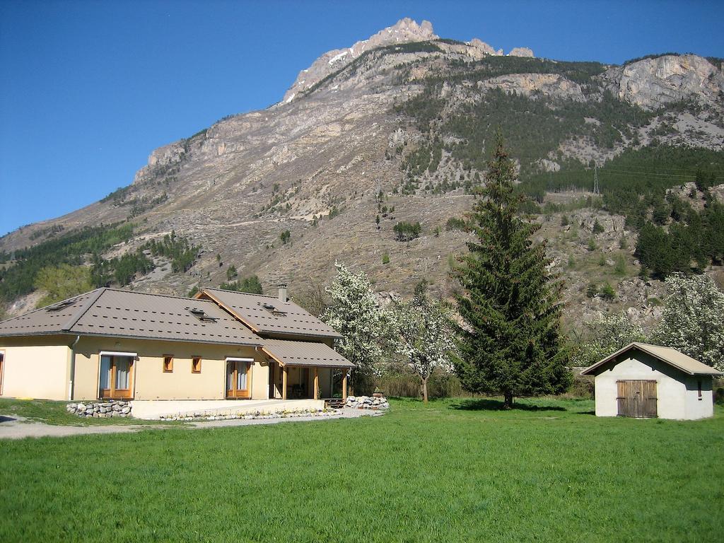 Chambres D'Hotes La Pierre D'Oran LʼArgentière-la-Bessée Eksteriør bilde